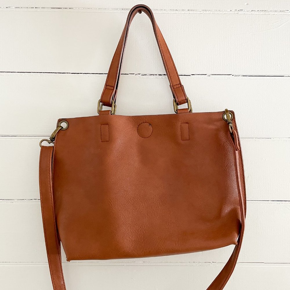 G.H. Bass & Co Brown Faux Leather Purse With Removable Pouch